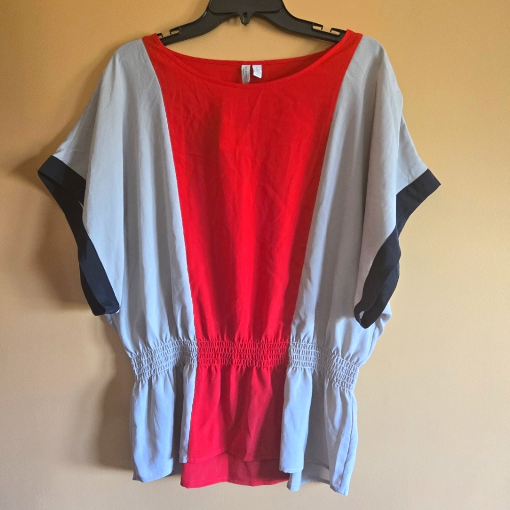 Madison NWT Color Block Peplum Top